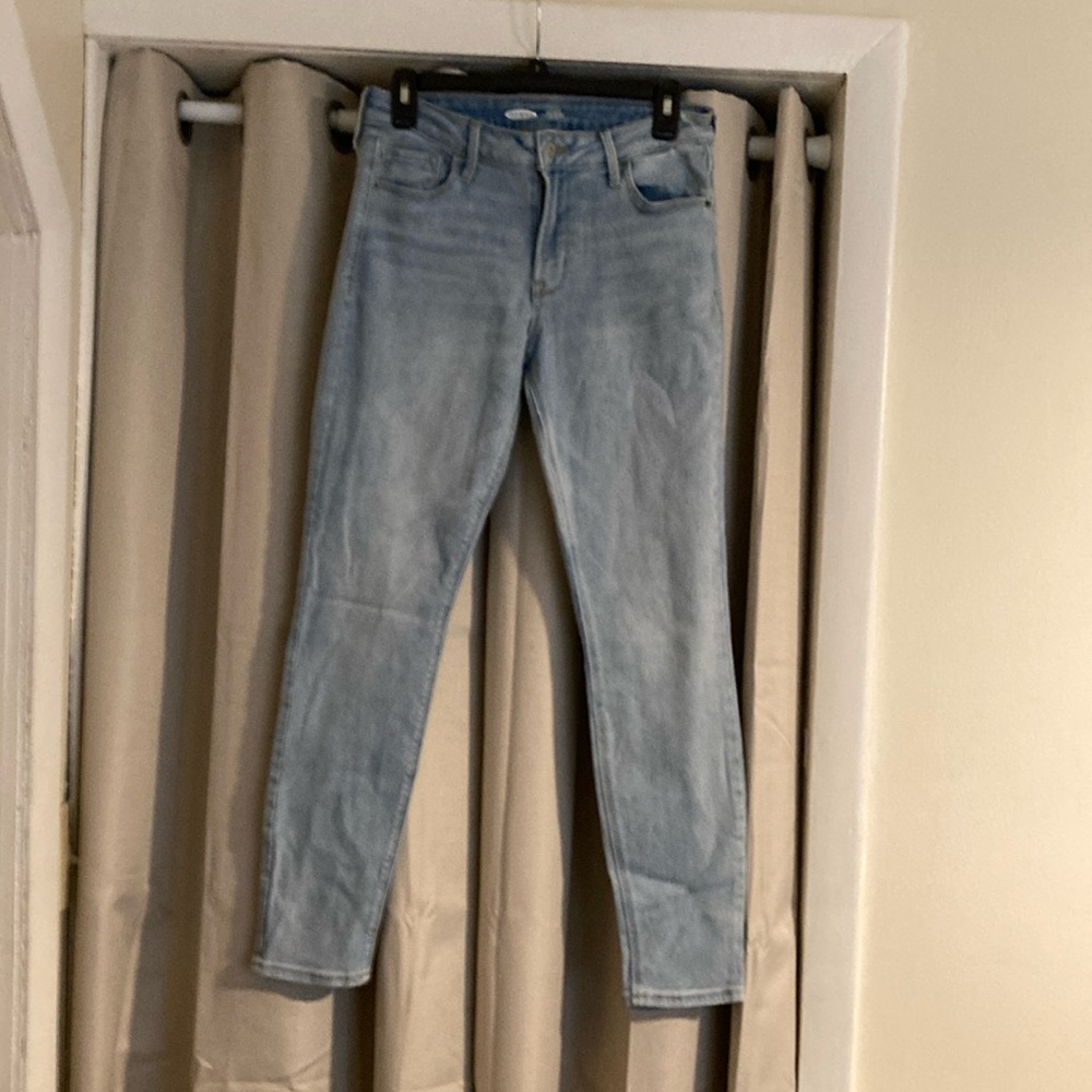 Women’s Old Navy, jeans, rockstar, super skinny midrise size 8